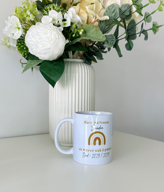 Mug personnalisé maîtresse / maître / ATSEM / AESH / nounou